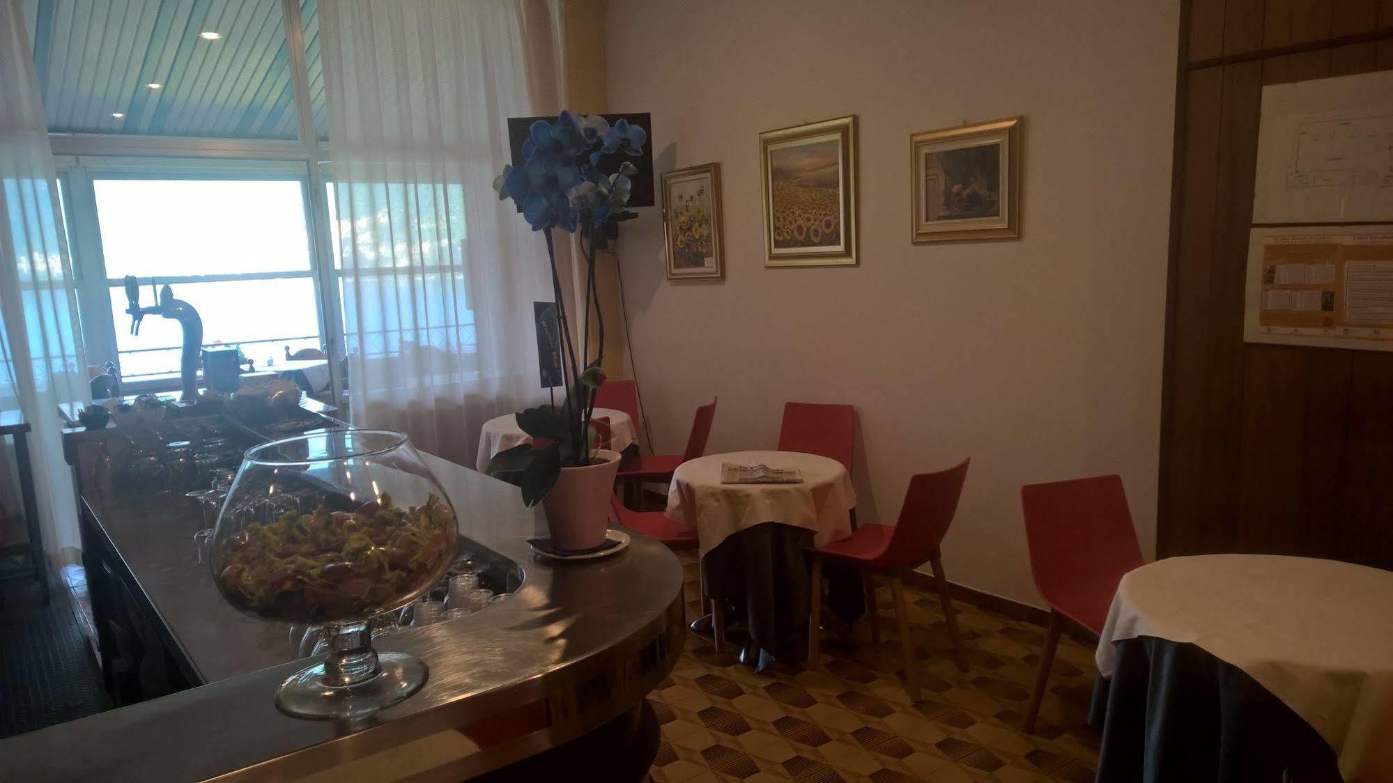 Hotel Glavjc Torno Buitenkant foto